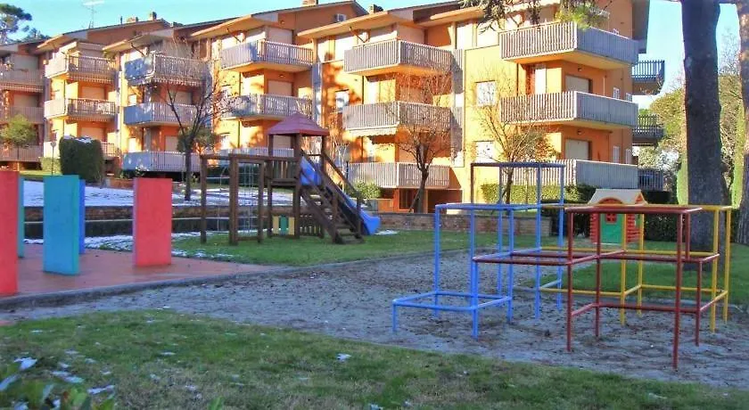 Residence Peschiera - Two Bedroom Apartment With Balcony Peschiera del Garda Italy